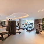 Stylish 1Br Retreat In Jvc Modern & Cozy Stay