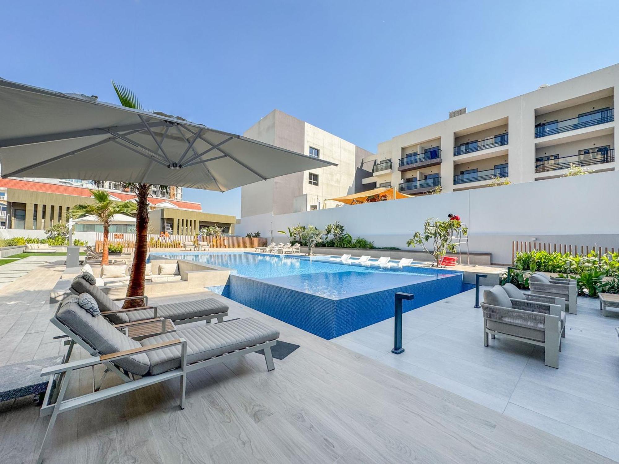 Stylish 1br Retreat In Jvc Modern & Cozy * Dubai