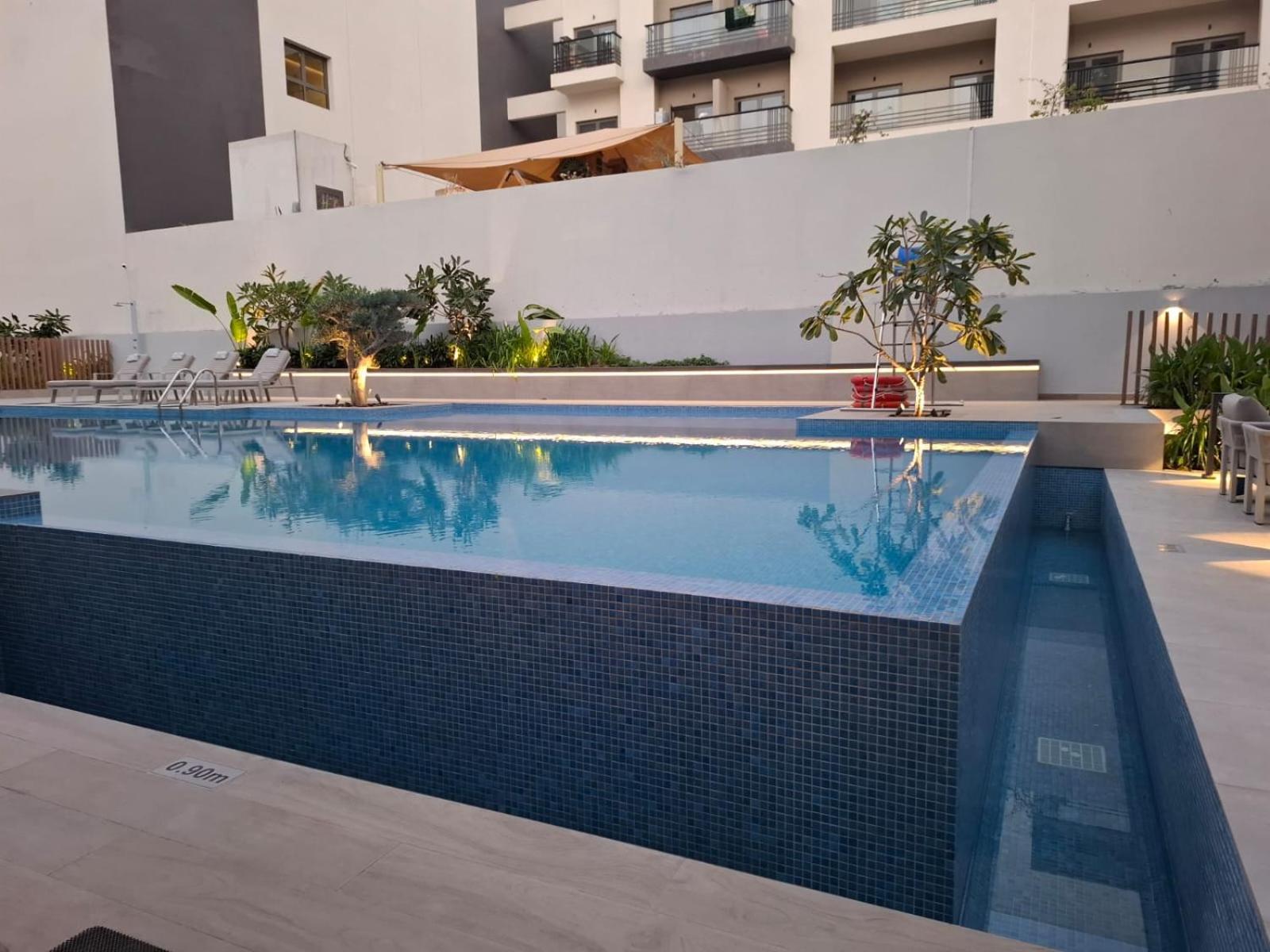 Stylish 1br Retreat In Jvc Modern & Cozy *